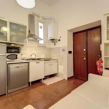 Massenzio Apartman *